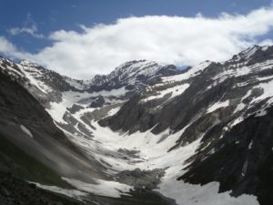 sky view of mountain amarnath